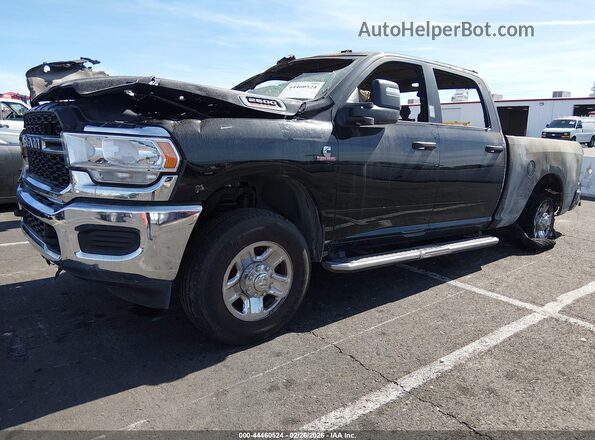 3C6UR5CL4RG411282 2024 RAM 2500 Black Front left
