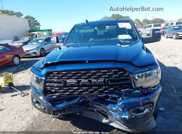 3C6UR5DJ9RG382875 2024 RAM 2500 Dark Blue Widok zestawu wskaźników