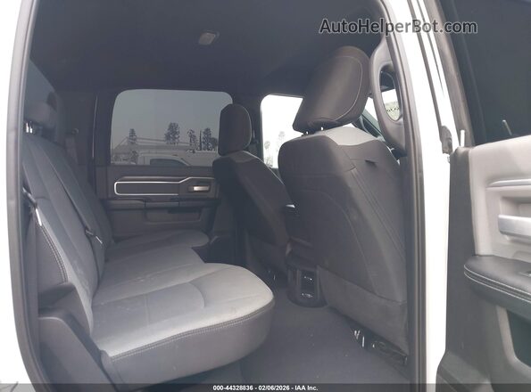 3C6UR5DL5NG297043 2022 RAM 2500 Белый Вид наклейки с VIN-кодом