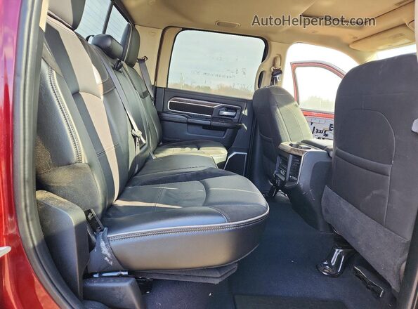 3C6UR5FL5MG511783 2021 RAM 2500 Burgundy Vista de los asientos traseros