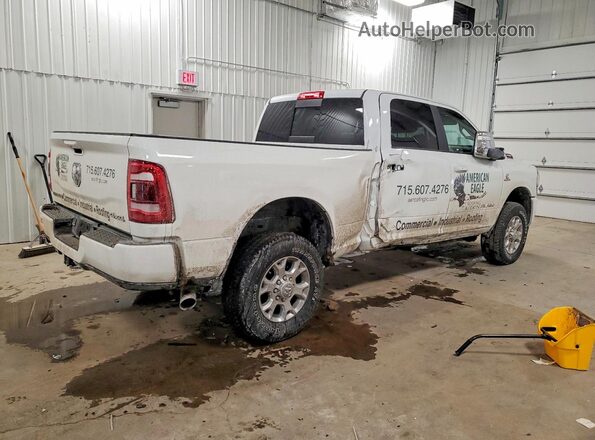 3C6UR5FL8RG407831 2024 RAM 2500 White Trasero derecho
