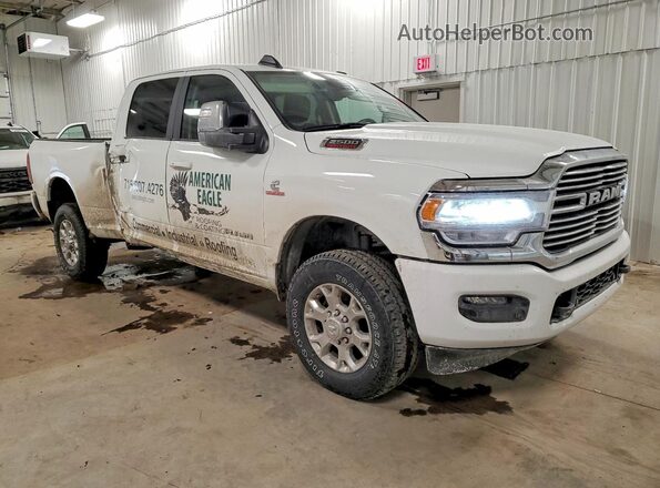 3C6UR5FL8RG407831 2024 RAM 2500 White Delantero derecho