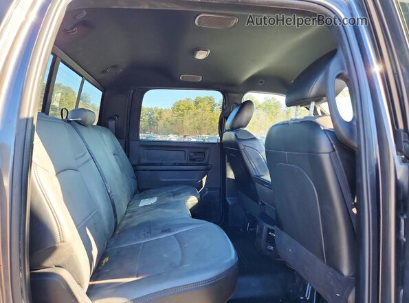3C7WRNEL8RG275305 2024 RAM 5500 Gray Vista de los asientos traseros