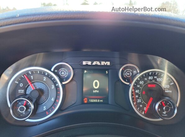 3C7WRNEL8RG275305 2024 RAM 5500 Gray Vista del cuadro de instrumentos