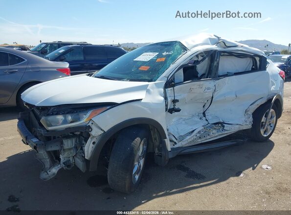 3CZRU5H35KM704096 2019 HONDA HR-V White Вид спереду