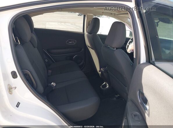 3CZRU5H57KM728482 2019 HONDA HR-V White 