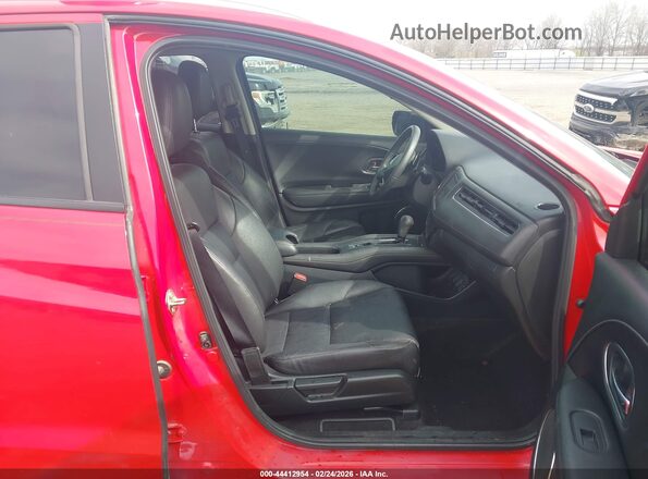3CZRU5H73HM712435 2017 HONDA HR-V Red Front interior view