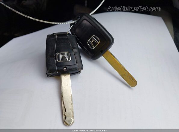 3CZRU6H36NM768626 2022 HONDA HR-V Серебряный Вид панели приборов
