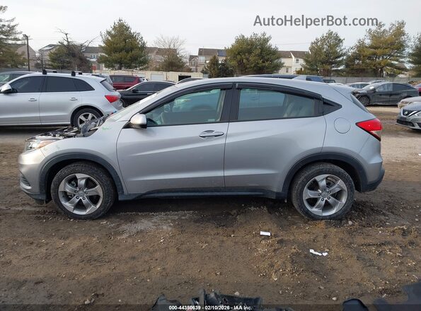 3CZRU6H36NM768626 2022 HONDA HR-V Серебряный 