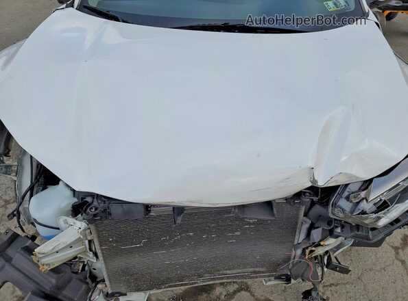 3CZRU6H56KM707516 2019 HONDA HR-V White 