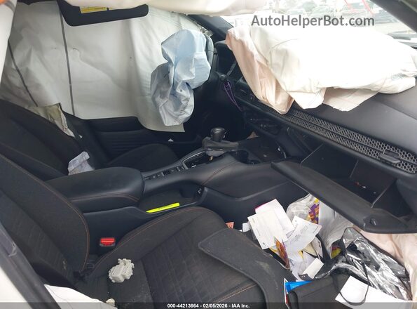 3CZRZ1H58PM724362 2023 HONDA HR-V White Widok wnętrza z przodu