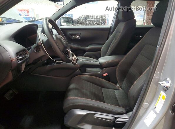 3CZRZ2H54TM700155 2026 HONDA HR-V Серый Вид салона спереди