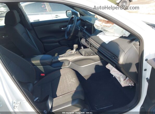 3CZRZ2H5XTM712195 2026 HONDA HR-V Белый Вид салона спереди