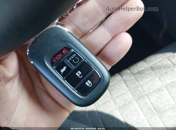 3CZRZ2H5XTM712195 2026 HONDA HR-V Белый Вид панели приборов