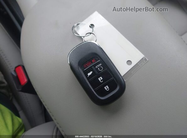 3CZRZ2H78SM788692 2025 HONDA HR-V Silver წინა პანელის ხედი