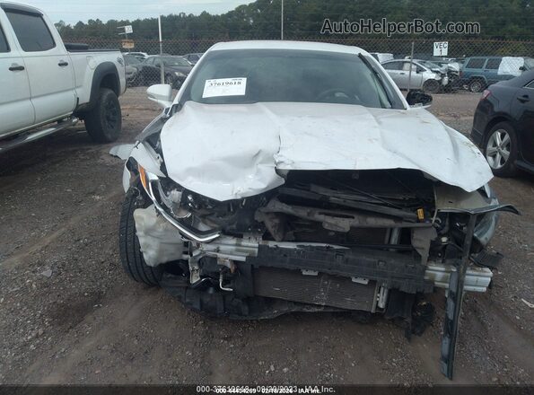 3FA6P0H74GR331283 2016 FORD FUSION Белый Вид задней части салона