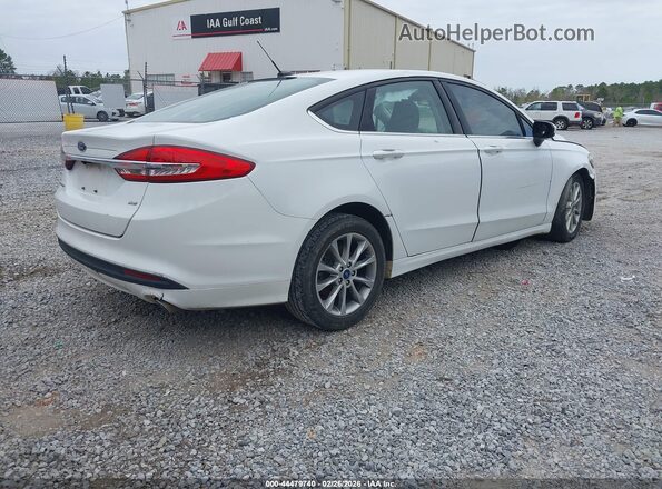3FA6P0H77HR203752 2017 FORD FUSION White Tył prawy