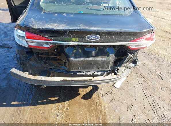 3FA6P0H78JR227208 2018 FORD FUSION Black Вид спереду