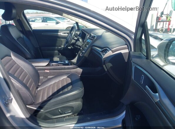 3FA6P0LU2HR345861 2017 FORD FUSION HYBRID Silver 