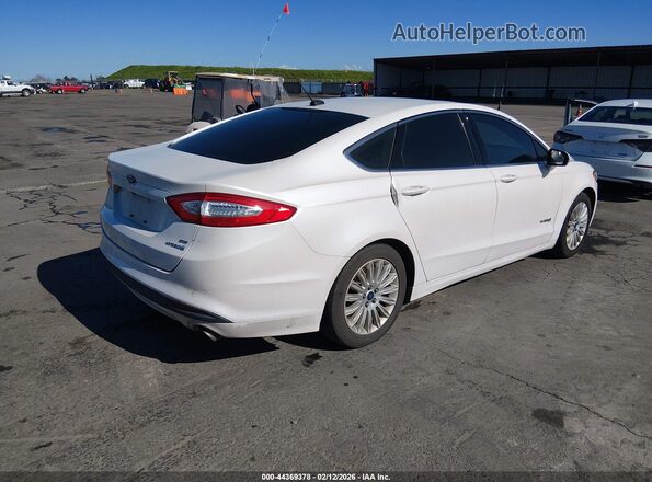 3FA6P0LU9GR116012 2016 FORD FUSION HYBRID White Rear right