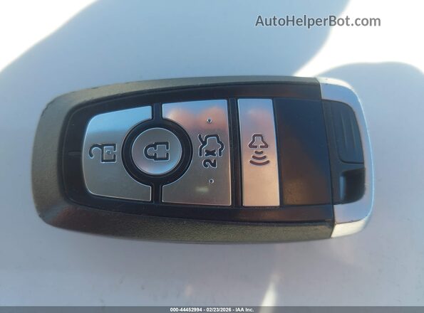 3FA6P0LUXKR263061 2019 FORD FUSION HYBRID Бордовый Вид панели приборов