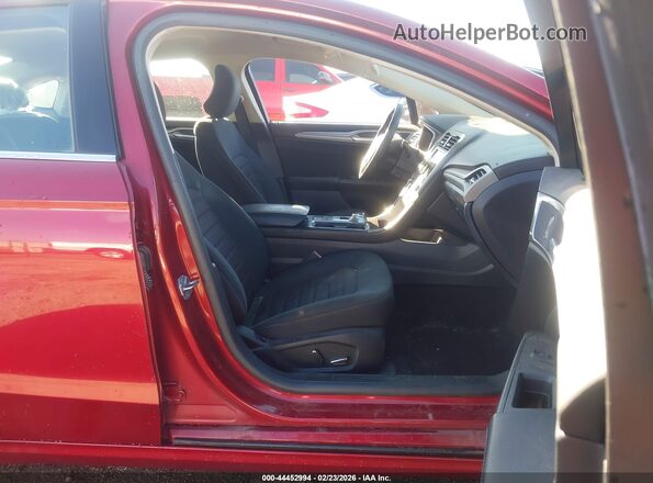 3FA6P0LUXKR263061 2019 FORD FUSION HYBRID Бордовый Вид салона спереди