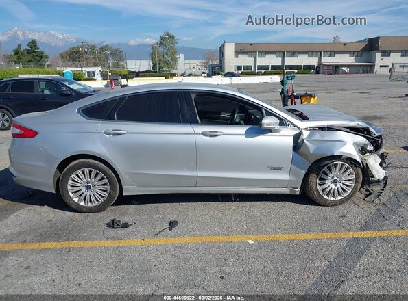 3FA6P0PU0GR304833 2016 FORD FUSION ENERGI Серебряный Панорамный вид салона 360°
