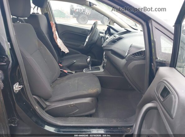 3FADP4BJ8HM152990 2017 FORD FIESTA Black Front interior view