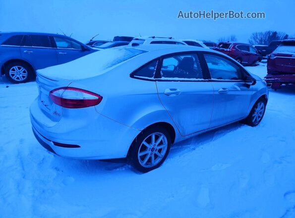 3FADP4BJ8JM115962 2018 FORD FIESTA Silver 