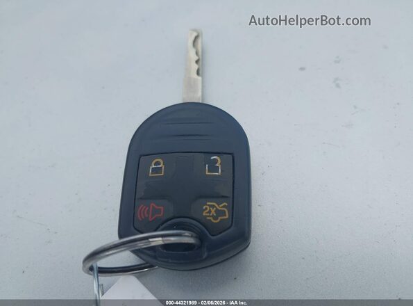3FADP4BJ9GM167657 2016 FORD FIESTA Silver Vista del salpicadero
