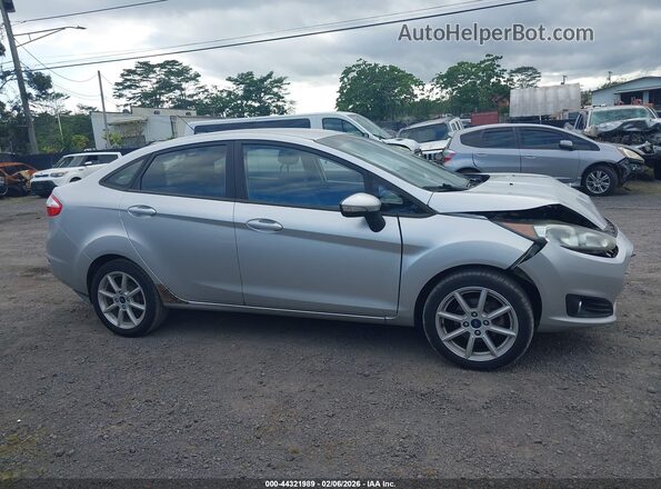 3FADP4BJ9GM167657 2016 FORD FIESTA Silver Vista interior trasera