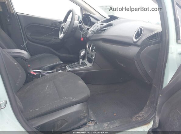 3FADP4EJ9HM131593 2017 FORD FIESTA Teal Front interior view