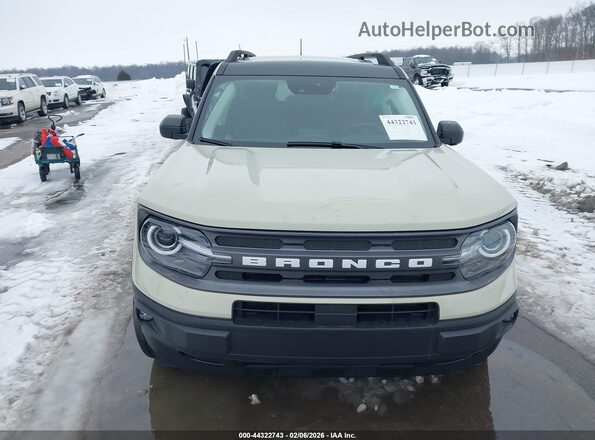 3FMCR9B68RRE05962 2024 FORD BRONCO SPORT Cream 