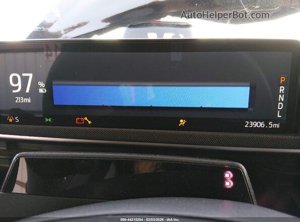 3FMTK1R48RMA21851 2024 FORD MUSTANG MACH-E Black Հետևի նստատեղերի տեսք