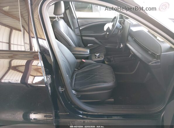 3FMTK1R48RMA21851 2024 FORD MUSTANG MACH-E Black Սալոնի դիմացի տեսք