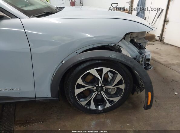 3FMTK1S57RMA43472 2024 FORD MUSTANG MACH-E Gray 