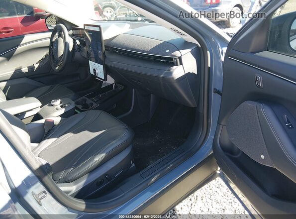 3FMTK3R71RMA36780 2024 FORD MUSTANG MACH-E PREMI Blue წინა სალონის ხედი