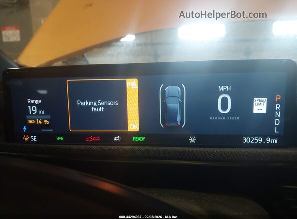 3FMTK4SX3NMA14015 2022 FORD MUSTANG MACH-E Orange Vista de los asientos traseros