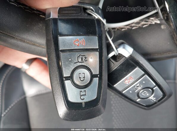 3FMTK4SX7NMA17323 2022 FORD MUSTANG MACH-E Black Vista del salpicadero