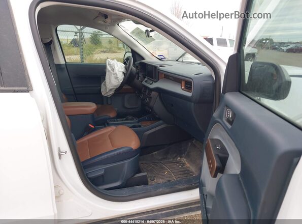 3FTTW8S98RRB28733 2024 FORD MAVERICK White Вид салону спереду