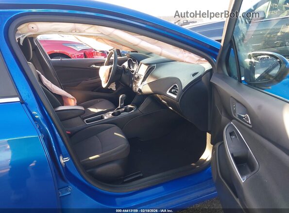 3G1BE6SM9HS581413 2017 CHEVROLET CRUZE Blue Вид салону спереду