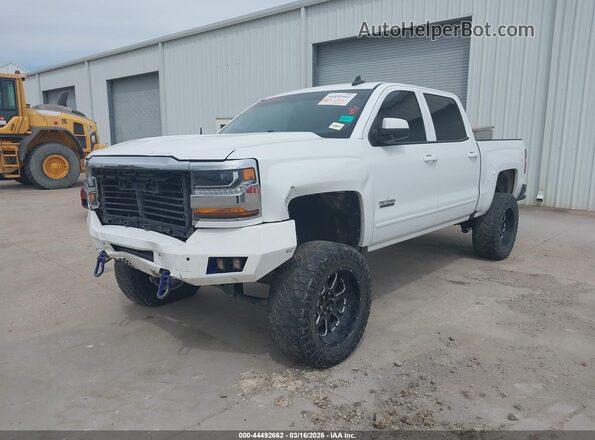 3GCPCREC4JG360205 2018 CHEVROLET SILVERADO Белый Передняя левая четверть