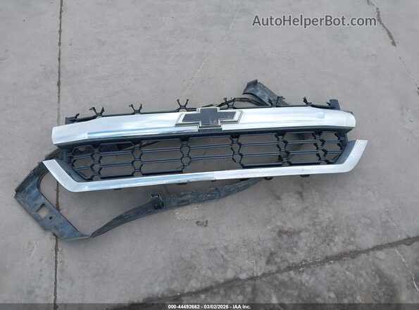 3GCPCREC4JG360205 2018 CHEVROLET SILVERADO Белый Вид щитка приборов