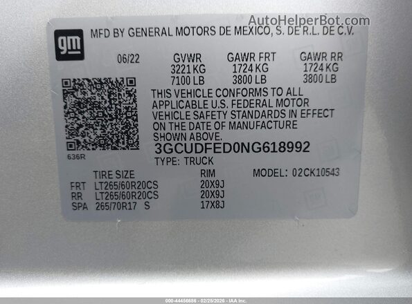 3GCUDFED0NG618992 2022 CHEVROLET SILVERADO Silver Vista del compartimento del motor
