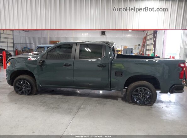 3GCUKFED1SG359317 2025 CHEVROLET SILVERADO Green Widok wnętrza 360 stopni