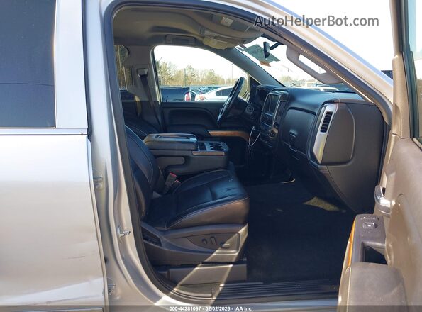 3GCUKSEC4GG382386 2016 CHEVROLET SILVERADO Silver Вид салону спереду