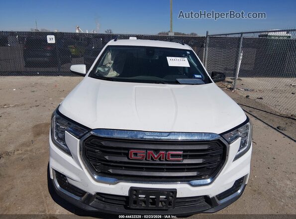 3GKALMEGXPL177696 2023 GMC TERRAIN Белый Вид щитка приборов