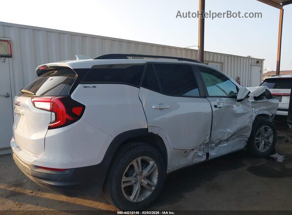 3GKALMEV0NL225007 2022 GMC TERRAIN White უკანა სალონის ხედი