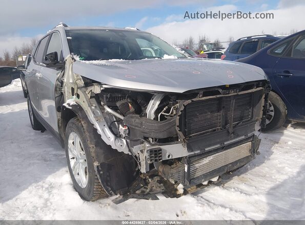 3GKALTEV5NL108825 2022 GMC TERRAIN Silver Widok z przodu