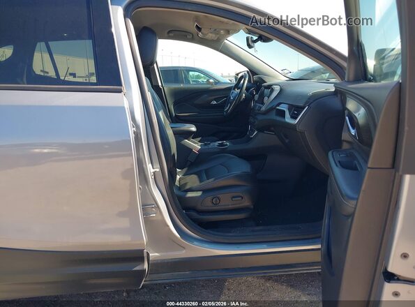3GKALVEG0PL158192 2023 GMC TERRAIN Gray Widok wnętrza z przodu